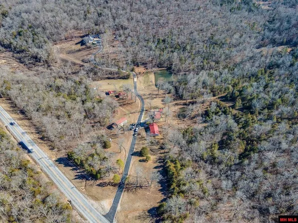 125 Northbend Ln, Mountain Home, AR 72653