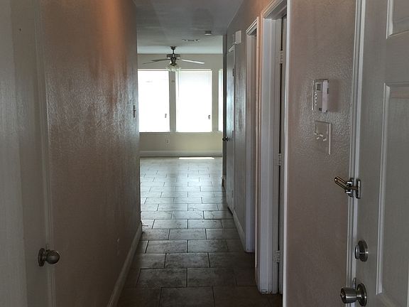 3rd image of 2344 Aldergate Dr