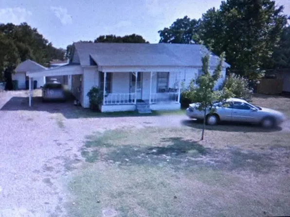 116 W College St, Princeton, TX 75407