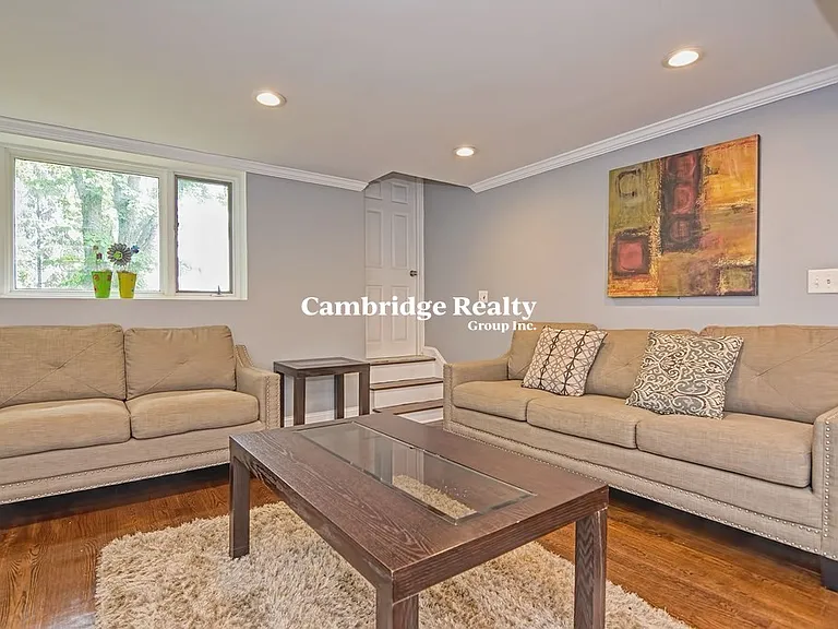 153 Bigelow St #1T — Photo 8