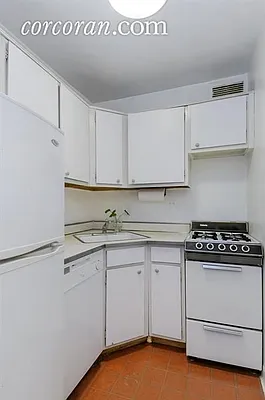 Rented by Corcoran | media 24