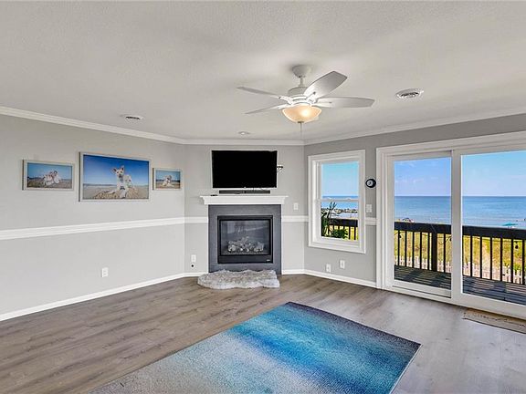 5th image of 1048 E Ocean View Ave