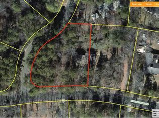 19 Highland Dr N, Chapel Hill, NC 27517