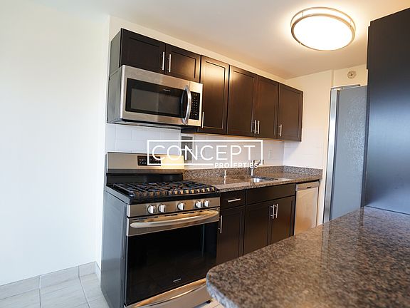 2nd image of 150 Freeman St #941