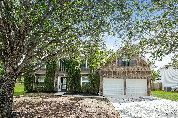 572 Gonzaga Cir