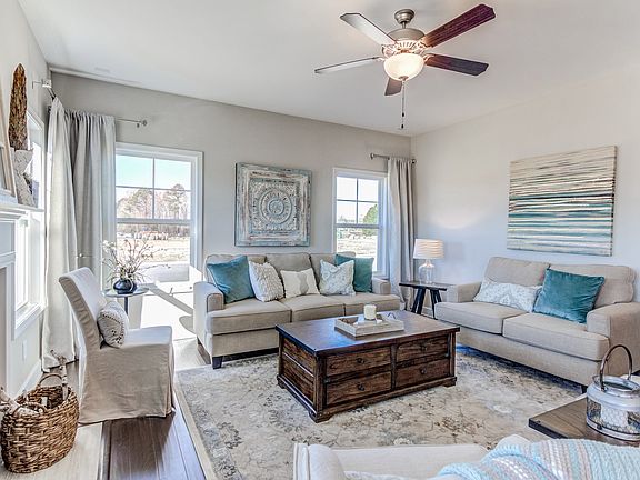 Similar Home-Fireplace Option