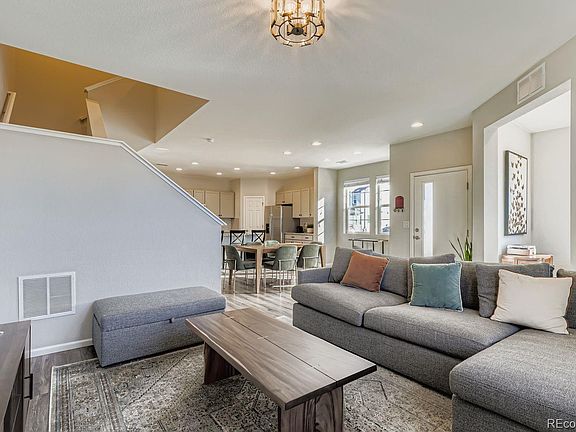 5th image of 4788 Kittredge Street #1