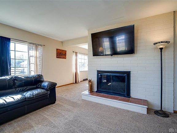 5th image of 2817 Hazelwood Ave
