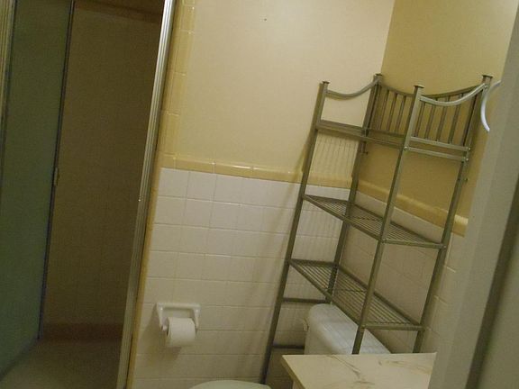 2nd image of 114 Dartmouth Way