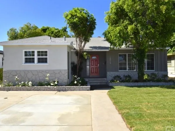 18812 Wyandotte St, Reseda, CA 91335