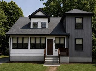 6 East St, Stockbridge, MA 01262