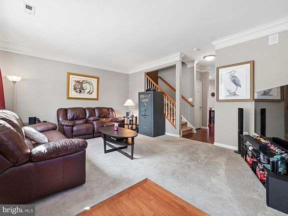 3rd image of 2 Station Ln