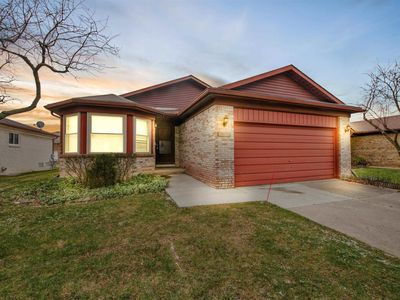 15177 Granada Plz, Warren, MI, 48088