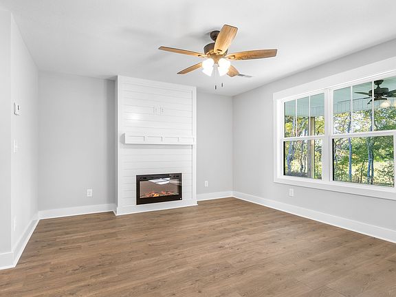 7th image of this home