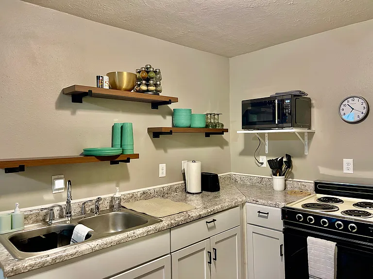 334 N Spring Ave #1 — Photo 5