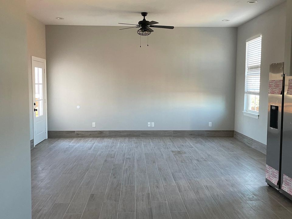 1st image of 505 Pierre St
