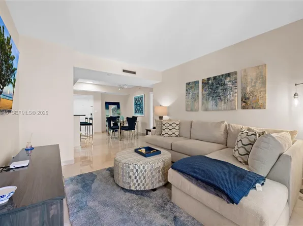 7355 SW 89th St APT 728N, Miami, FL 33156