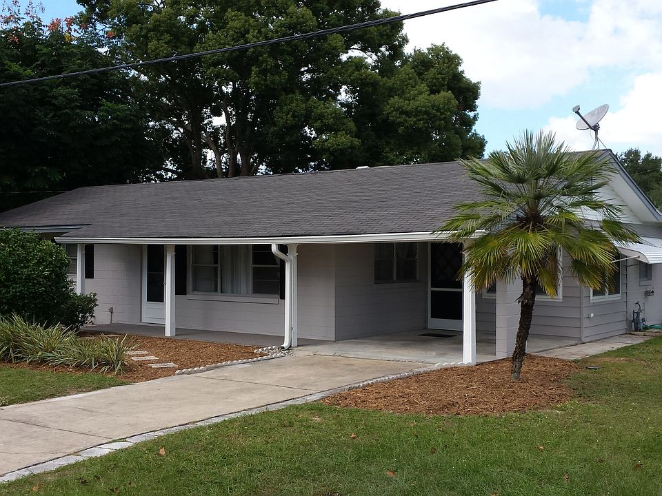 1st image of 1241 Holiday Dr