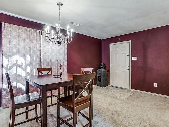 4th image of 212 River Rock Dr