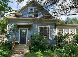 387 Goodrich Ave, Saint Paul, MN 55102