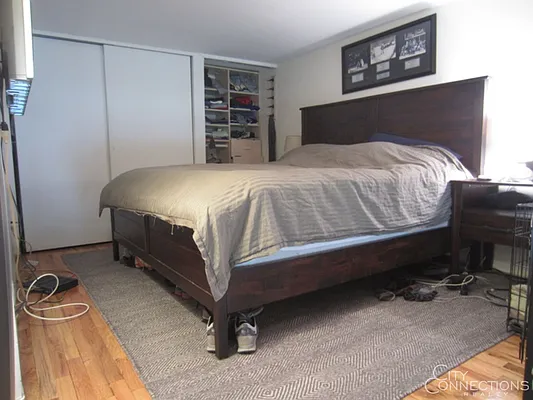 Rented by City Connections Realty | media 3