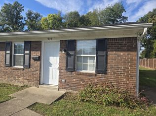 929 Colonial Park Dr, Jeffersonville, IN 47130