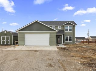 13340 Yellowstone Meadow St, Williston, ND 58801