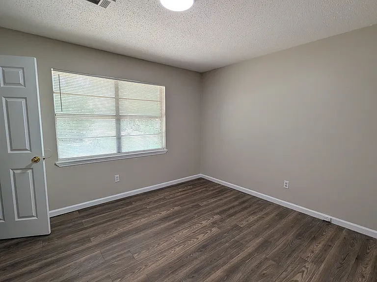 418 Murphys Ln — Photo 13
