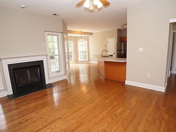 4th image of 109 Long Leaf Dr