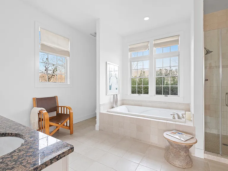 8 Whispering Fields Ct — Photo 9
