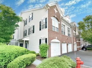802 Firethorn Dr, Union, NJ 07083