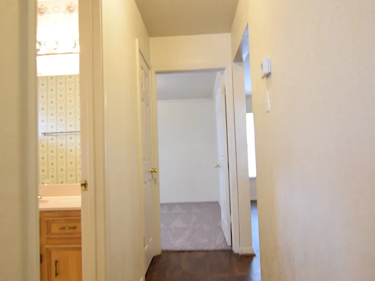 4201 Carolyn Dr — Photo 21
