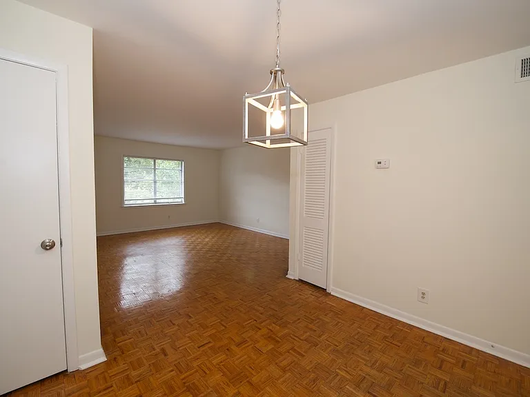 3535 Roswell Rd NE #F2 — Photo 7