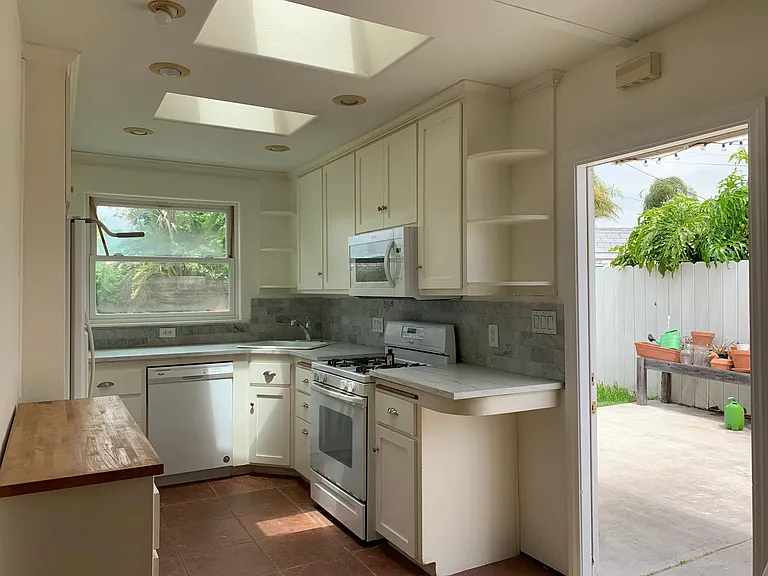 5090 Brillo St — Photo 11