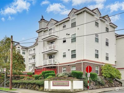 411 N 90th Street #102, Seattle, WA, 98103