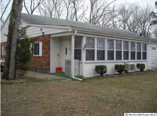 26 Holly Dr, Medford, NJ 08055