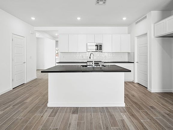 4th image of 4230 E Brusca Way