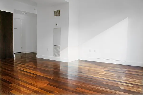 Rented by Realmart Realty LLC | media 16