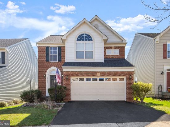 16135 Sheringham Way, Gainesville, VA 20155