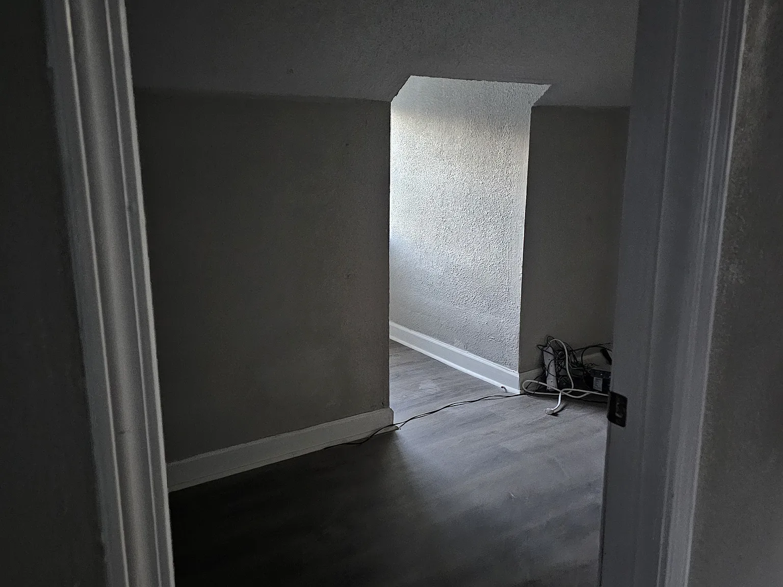 2 bed, 1000 sqft, $850 — Photo 2