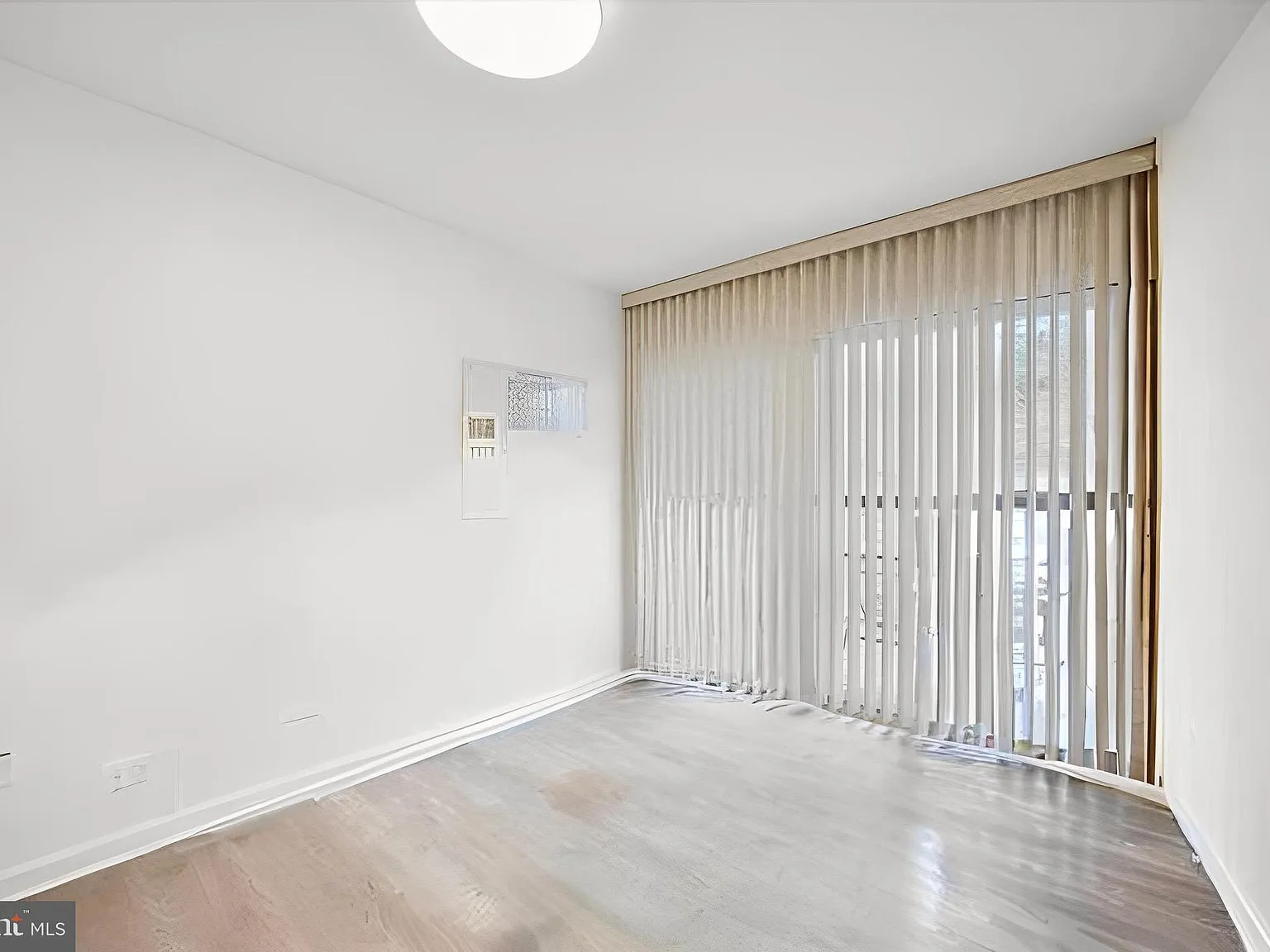 3 bed, 2.0 bath, $2,595 — Photo 4