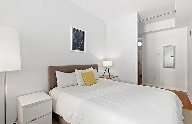 565 W Quincy St #1013 — Photo 11