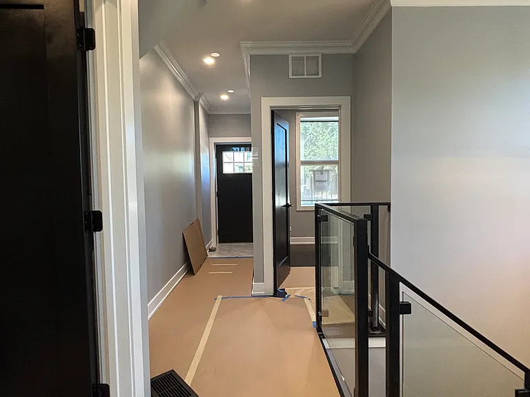 713 W 19th Pl #1 — Photo 15