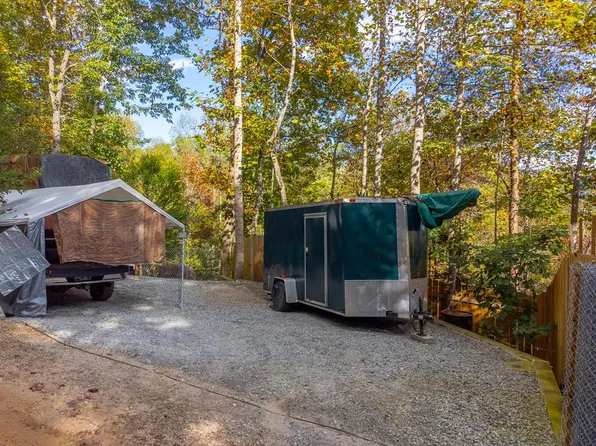 177 Bailey Rd, Franklin, NC 28734