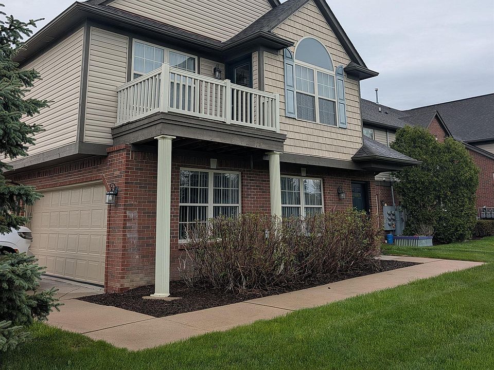 1st image of 32974 Redstone Dr