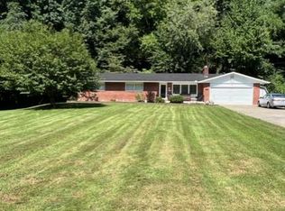 456 Rock Fork Church Rd, Garrett, KY 41630