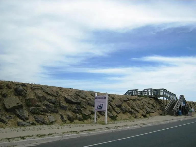Free beach access across the street