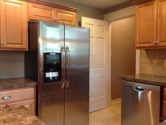 5th image of 363 McAlpin Ave APT 1