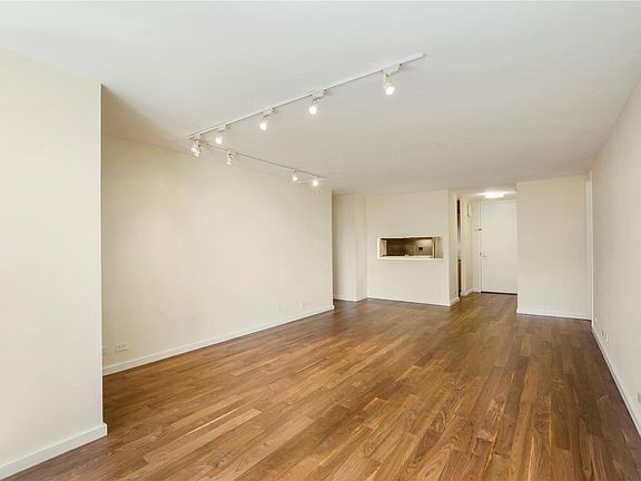 3rd image of 515 E 72nd St APT 17F