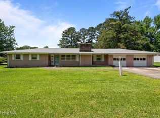 600 Liberty Hill Rd, Kinston, NC 28501